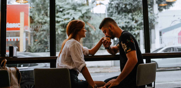 What does it mean to give someone head - prestigelo